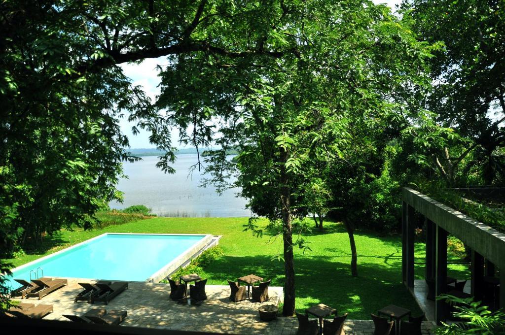 Roman Lake Ayurveda Boutique Resort - Level 1 Certified أهونغالا المظهر الخارجي الصورة